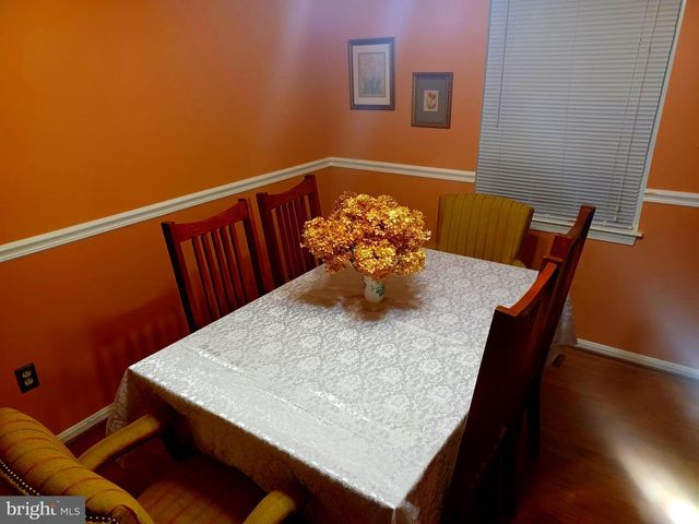 17 BLACKBURN CT, Burtonsville, MD 20866