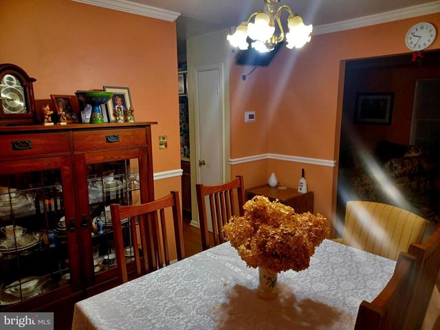 17 BLACKBURN CT, Burtonsville, MD 20866