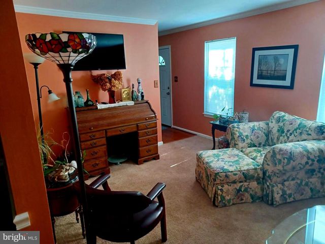 17 BLACKBURN CT, Burtonsville, MD 20866