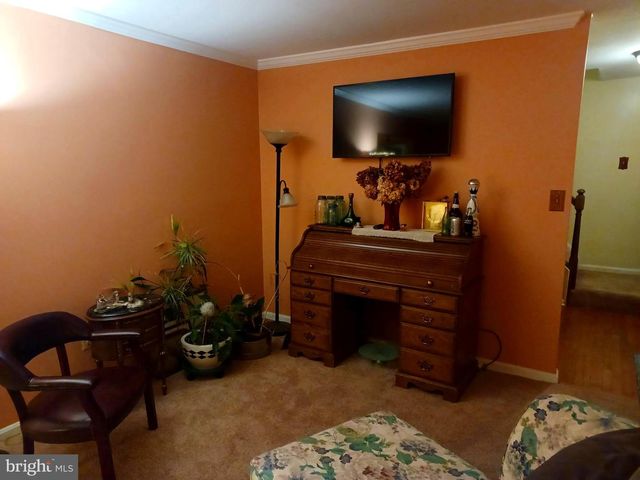 17 BLACKBURN CT, Burtonsville, MD 20866