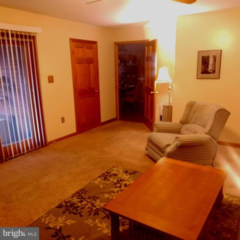 17 BLACKBURN CT, Burtonsville, MD 20866