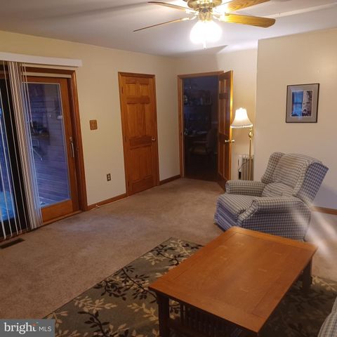 17 BLACKBURN CT, Burtonsville, MD 20866