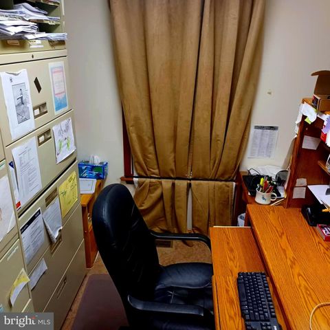 17 BLACKBURN CT, Burtonsville, MD 20866