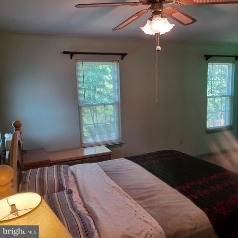 17 BLACKBURN CT, Burtonsville, MD 20866