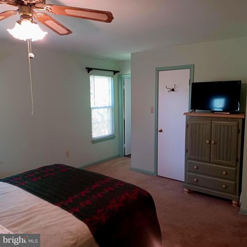 17 BLACKBURN CT, Burtonsville, MD 20866