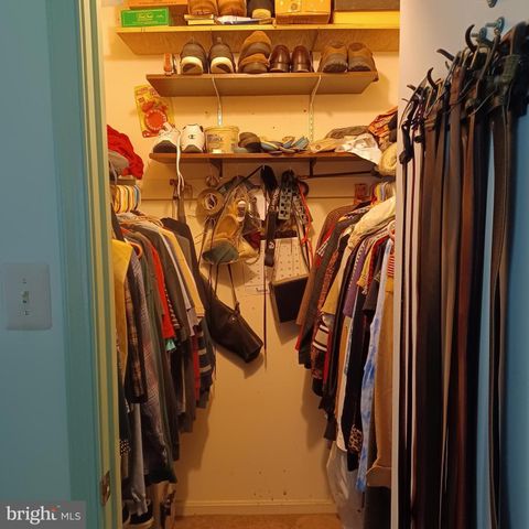 17 BLACKBURN CT, Burtonsville, MD 20866