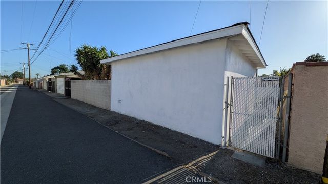 5052 Baldwin Park Boulevard, Baldwin Park, CA 91706