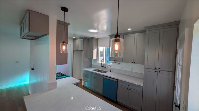 5052 Baldwin Park Boulevard, Baldwin Park, CA 91706