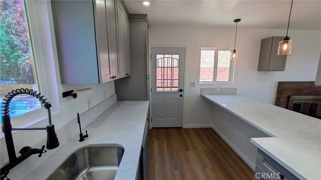 5052 Baldwin Park Boulevard, Baldwin Park, CA 91706