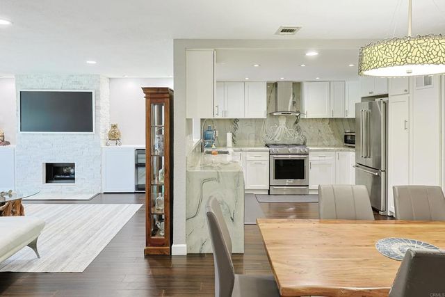 68 Montego, San Diego, CA 92118