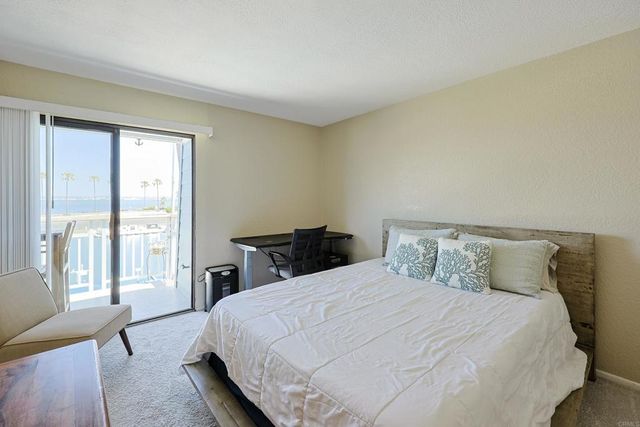 68 Montego, San Diego, CA 92118