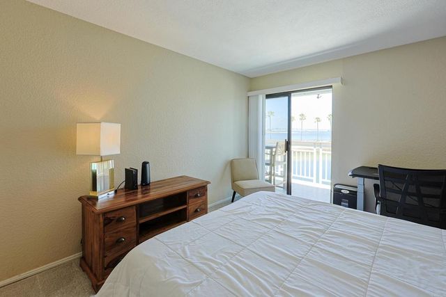 68 Montego, San Diego, CA 92118