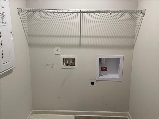 1809 Parkades SW Path, Marietta, GA 30008