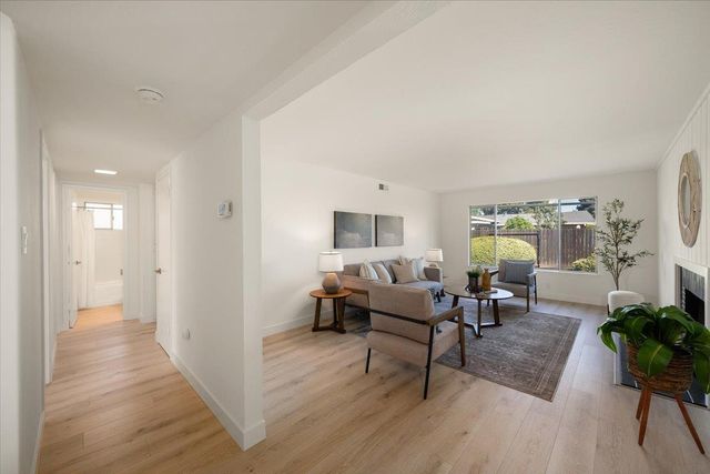 1225 56th Ave, Sacramento, CA 95831