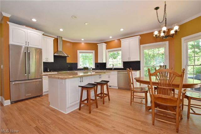 495 North Street, Chagrin Falls, OH 44022