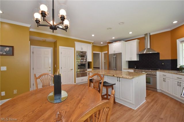 495 North Street, Chagrin Falls, OH 44022