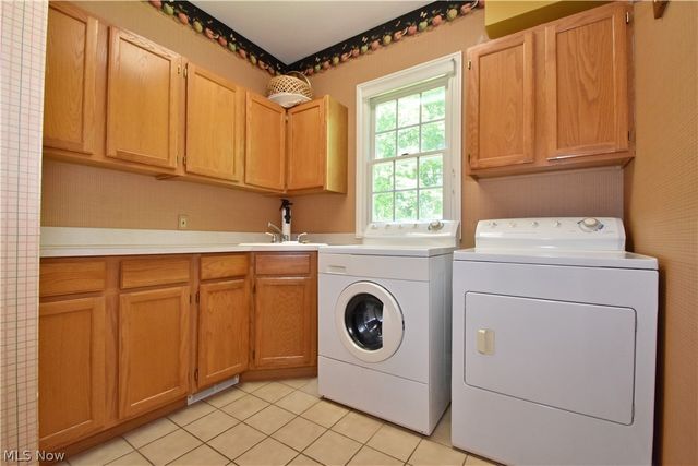 495 North Street, Chagrin Falls, OH 44022