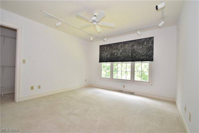 495 North Street, Chagrin Falls, OH 44022