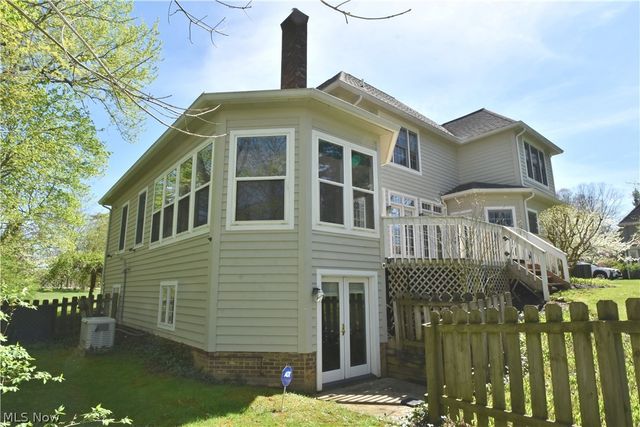 495 North Street, Chagrin Falls, OH 44022