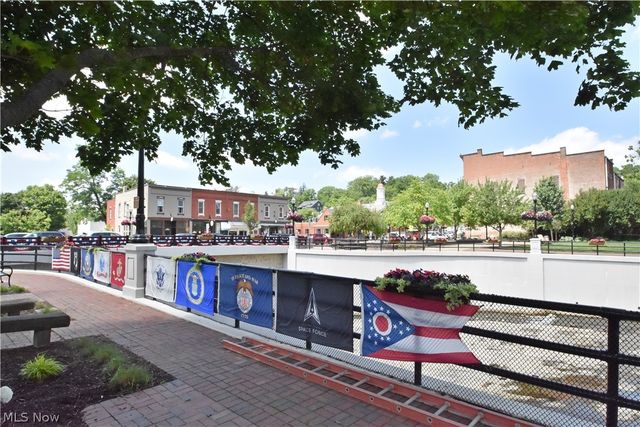 495 North Street, Chagrin Falls, OH 44022