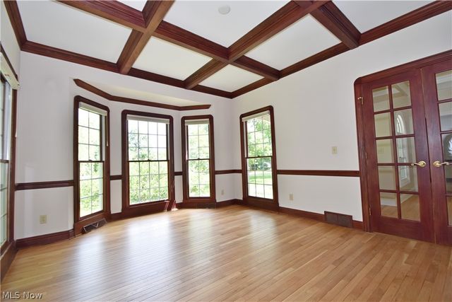 495 North Street, Chagrin Falls, OH 44022