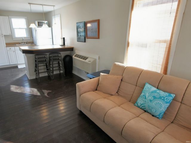 2371 Untalulti Dr, D, Monticello, IN 47960