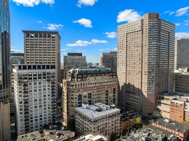 8 Garrison St 709, Boston, MA 02116