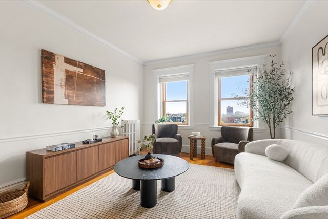 8 Garrison St 709, Boston, MA 02116