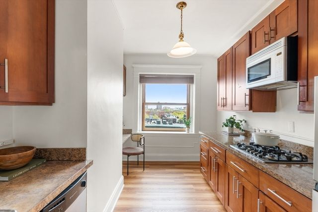 8 Garrison St 709, Boston, MA 02116