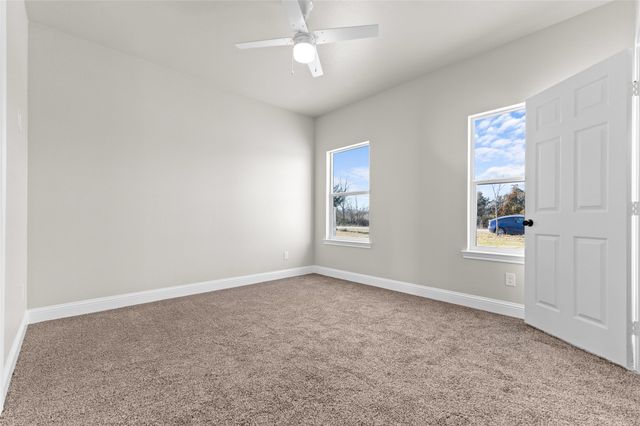 1121 County Road 4104, Greenville, TX 75401