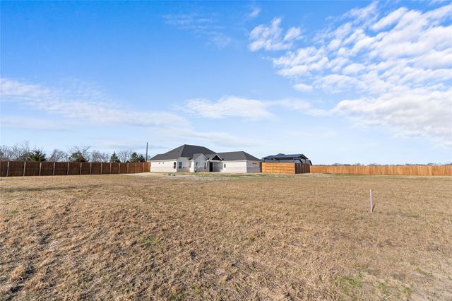 1121 County Road 4104, Greenville, TX 75401