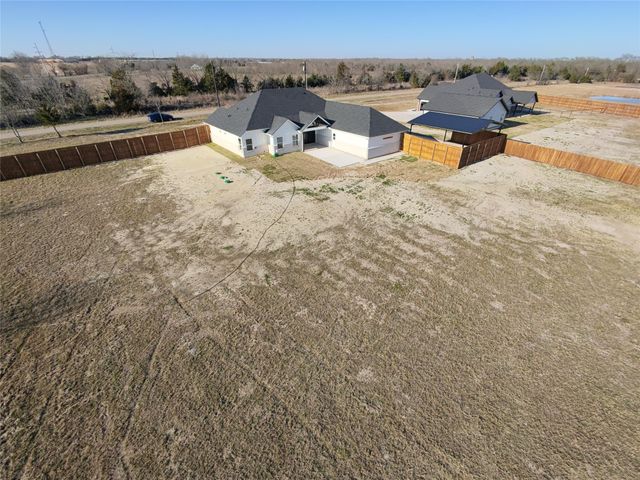 1121 County Road 4104, Greenville, TX 75401