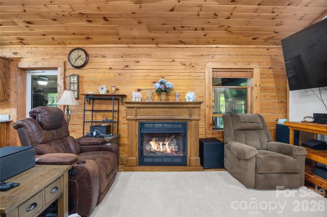 214 Harbor Ridge Drive, Connelly Springs, NC 28612