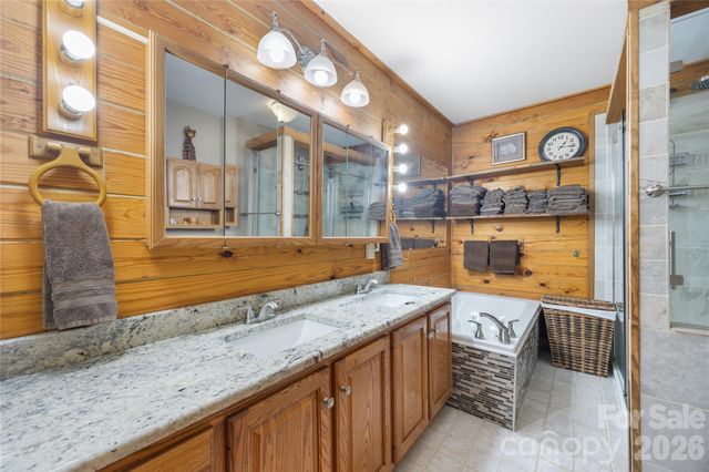 214 Harbor Ridge Drive, Connelly Springs, NC 28612