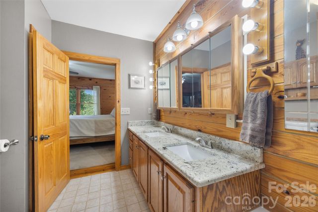 214 Harbor Ridge Drive, Connelly Springs, NC 28612