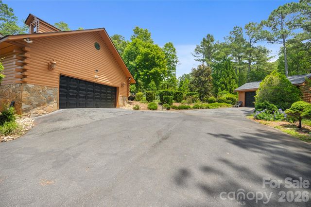 214 Harbor Ridge Drive, Connelly Springs, NC 28612