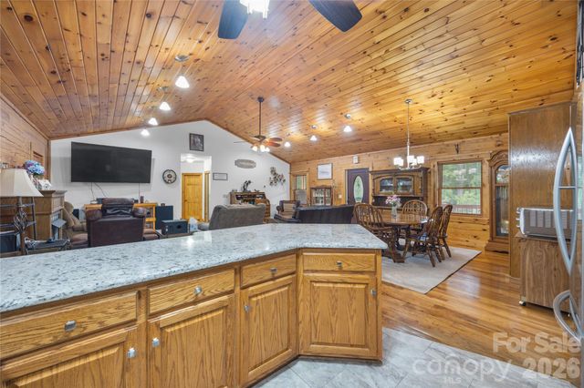 214 Harbor Ridge Drive, Connelly Springs, NC 28612