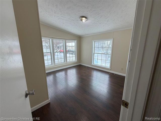 45869 Bonaventure Drive, Macomb, MI 48044