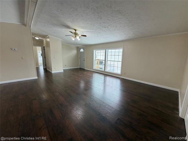 45869 Bonaventure Drive, Macomb, MI 48044