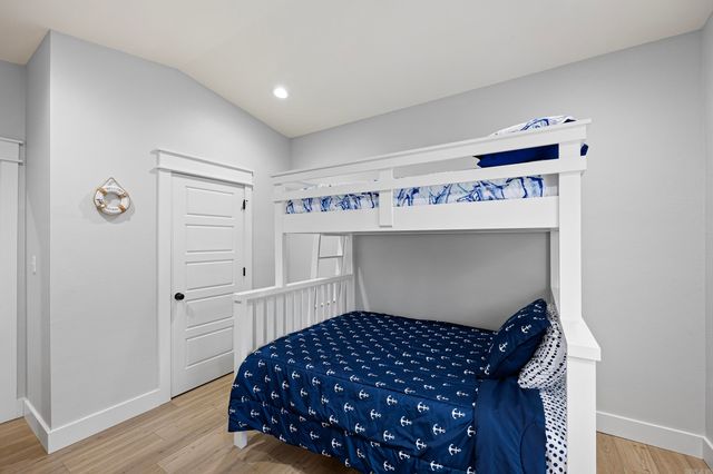 211 Woodland Shores Circle, Clinton, AR 72031