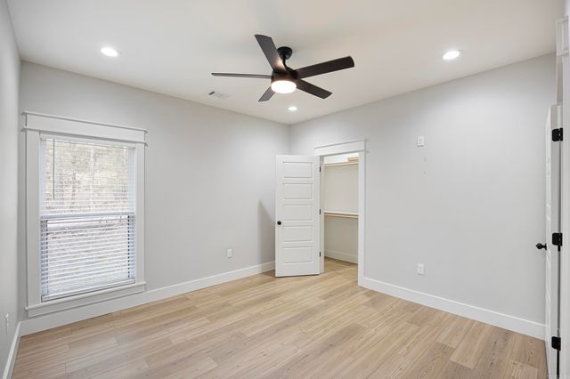 211 Woodland Shores Circle, Clinton, AR 72031