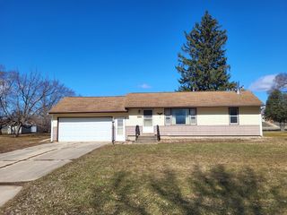 1605 25th Street SE, Rochester, MN 55904