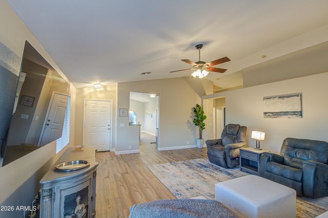 9917 N 94TH Avenue, Peoria, AZ 85345