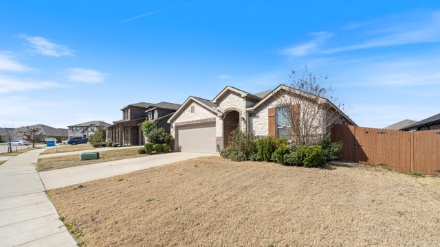2908 Panhandle Drive, Forney, TX 75126
