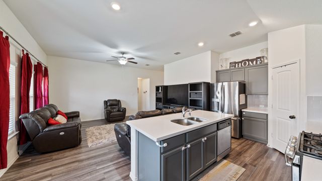 2908 Panhandle Drive, Forney, TX 75126