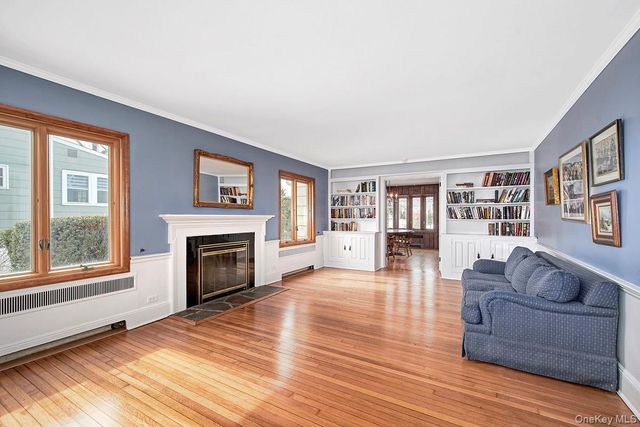 211 Davis Avenue, White Plains, NY 10605