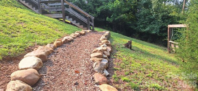 2620 Waterside Boulevard NW, Valdese, NC 28690