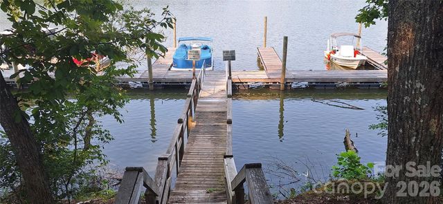 2620 Waterside Boulevard NW, Valdese, NC 28690