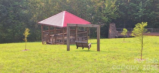 2620 Waterside Boulevard NW, Valdese, NC 28690