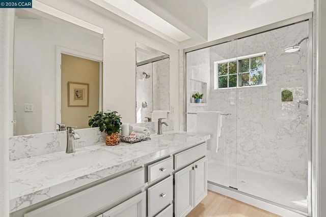 414 Trailhead Way, Martinez, CA 94553